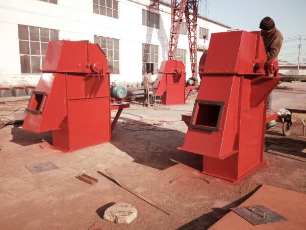 板鏈斗式提升機(jī)投產(chǎn)前的試車(chē)運(yùn)轉(zhuǎn)怎么操作?